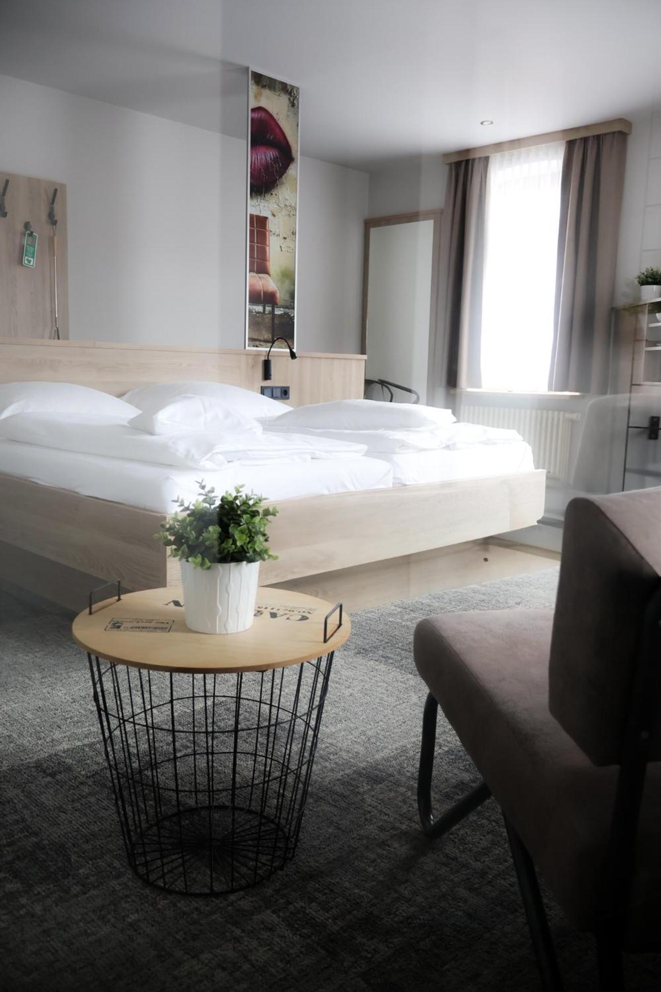 Alexxanders Hotel & Boardinghouse, Restaurant เคมนิตซ์ ห้อง รูปภาพ