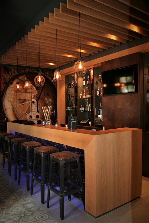 Alexxanders Hotel & Boardinghouse, Restaurant เคมนิตซ์ ภายนอก รูปภาพ