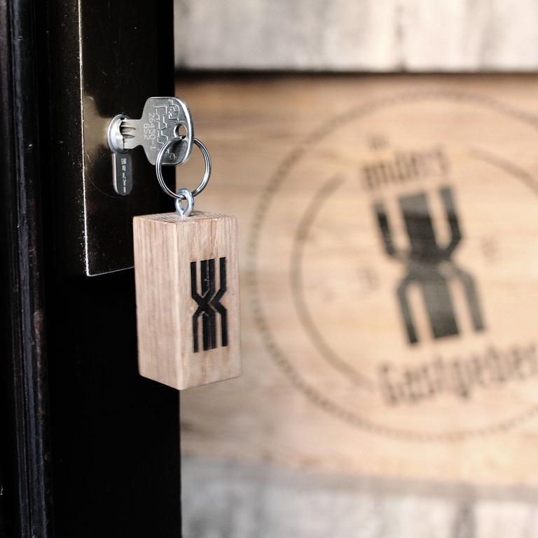 Alexxanders Hotel & Boardinghouse, Restaurant เคมนิตซ์ ภายนอก รูปภาพ